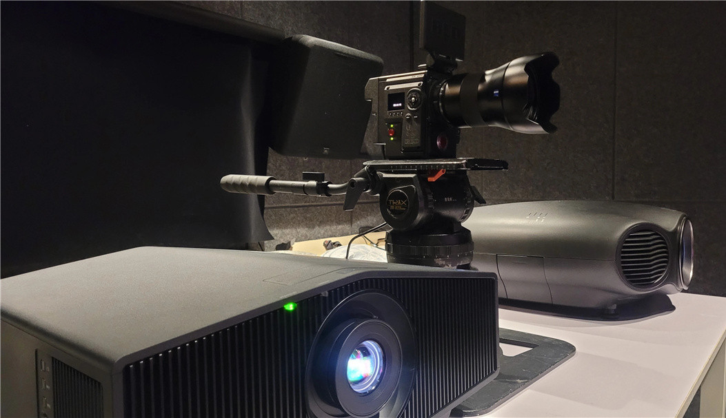 视频发烧友评测索尼XW5000激光投影仪
