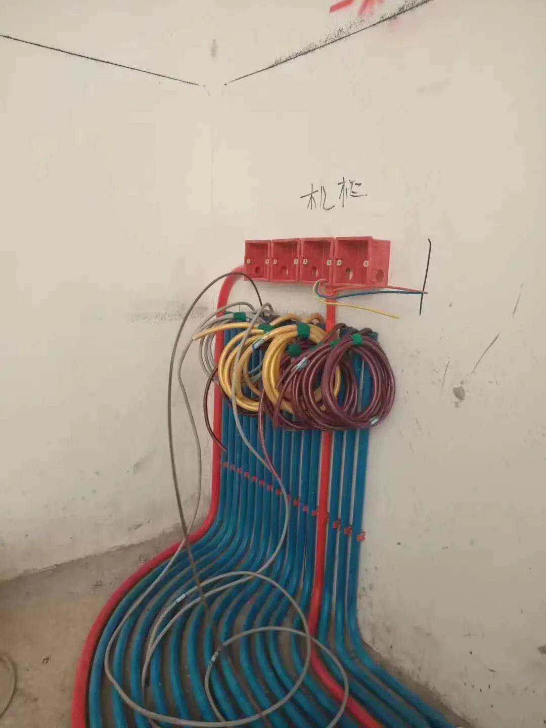 喇叭线也能接错?会不会烧坏音箱(功放)? 喇叭线也能接错?会不会烧坏音箱(功放)?