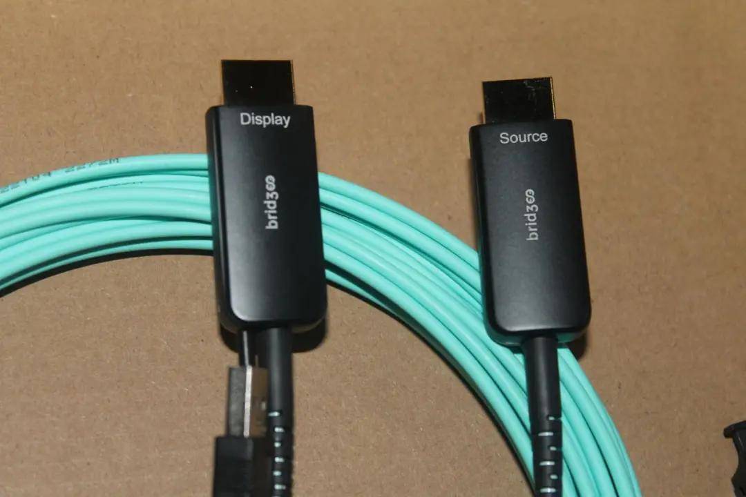 未来HDMI线长什么样？家庭影院装修埋线新选择