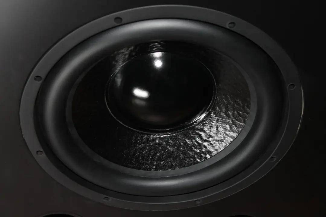 超薄音箱只要两千？Viator Sound M系列音箱和SUB12低音炮评测