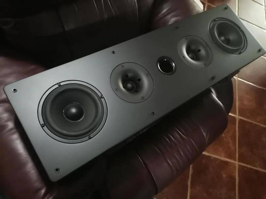 超薄音箱只要两千？Viator Sound M系列音箱和SUB12低音炮评测