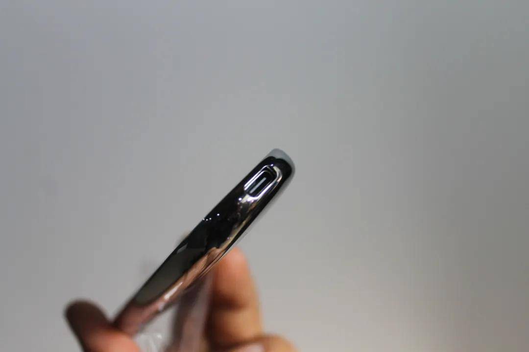 像手机一样好用，还带自动房间校正的数字转盘你见过么？