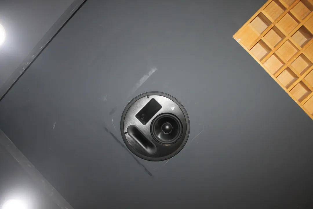 小蜗牛也玩大音箱?18寸巨炮是什么体验?蜗牛音响X系列试用(下) 小蜗牛也玩大音箱?18寸巨炮是什么体验?蜗牛音响X系列试用(下)