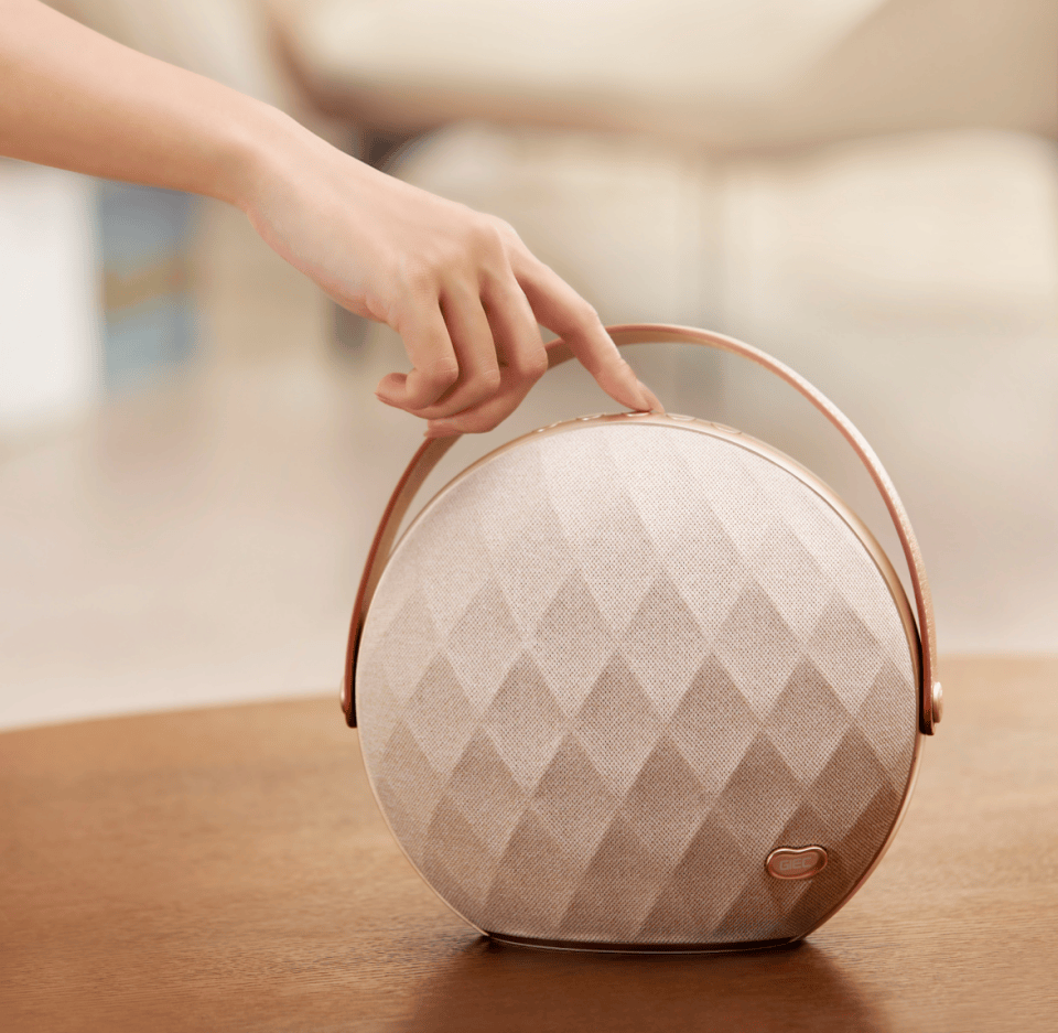 年货节新品｜杰科Q20臻品音箱，这才是大家都爱的礼物。