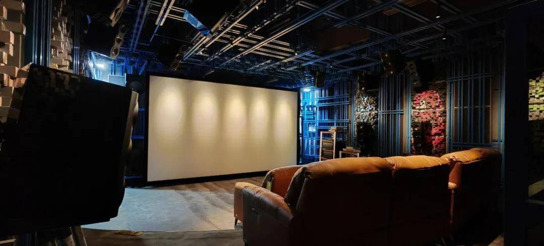 JVC、索尼、爱普生投影用户看过来，你的家庭影院效果为什么不如展会现场？