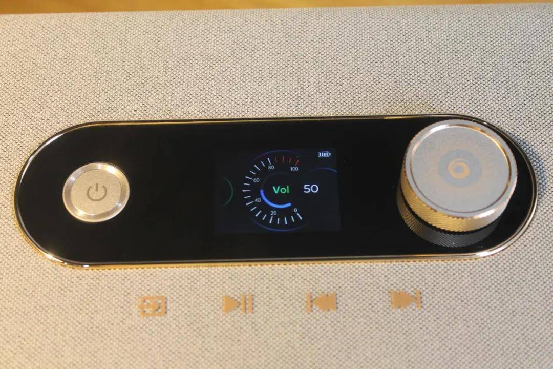 便携音箱怎么选?杰科Q25与马歇尔Kilburn III试用笔记 便携音箱怎么选?杰科Q25与马歇尔Kilburn III试用笔记