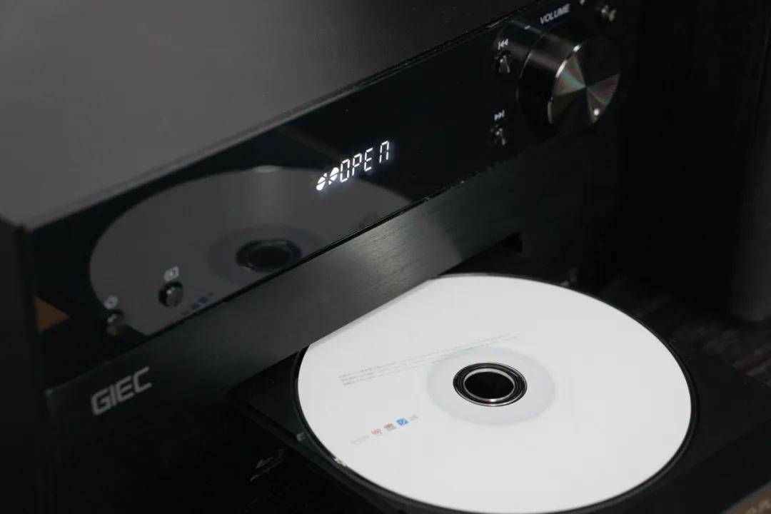 蓝光未冷，热爱依旧——这个国货品牌，正在为发烧友守住一片影音净土