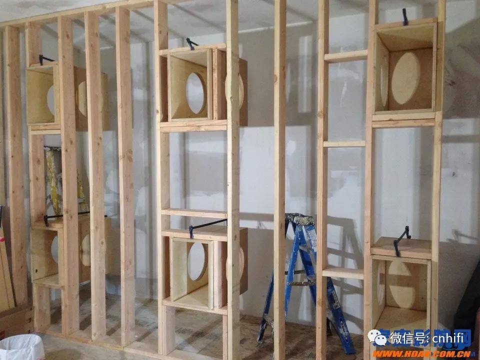 国外烧友的“炮墙”全景声家庭影院 