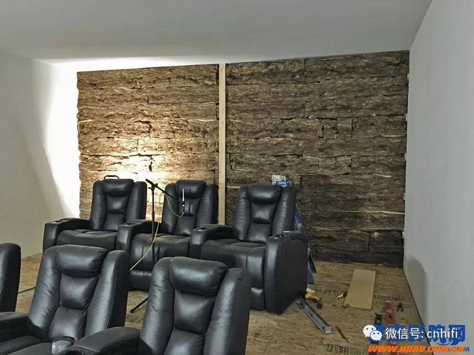 国外烧友的“炮墙”全景声家庭影院 