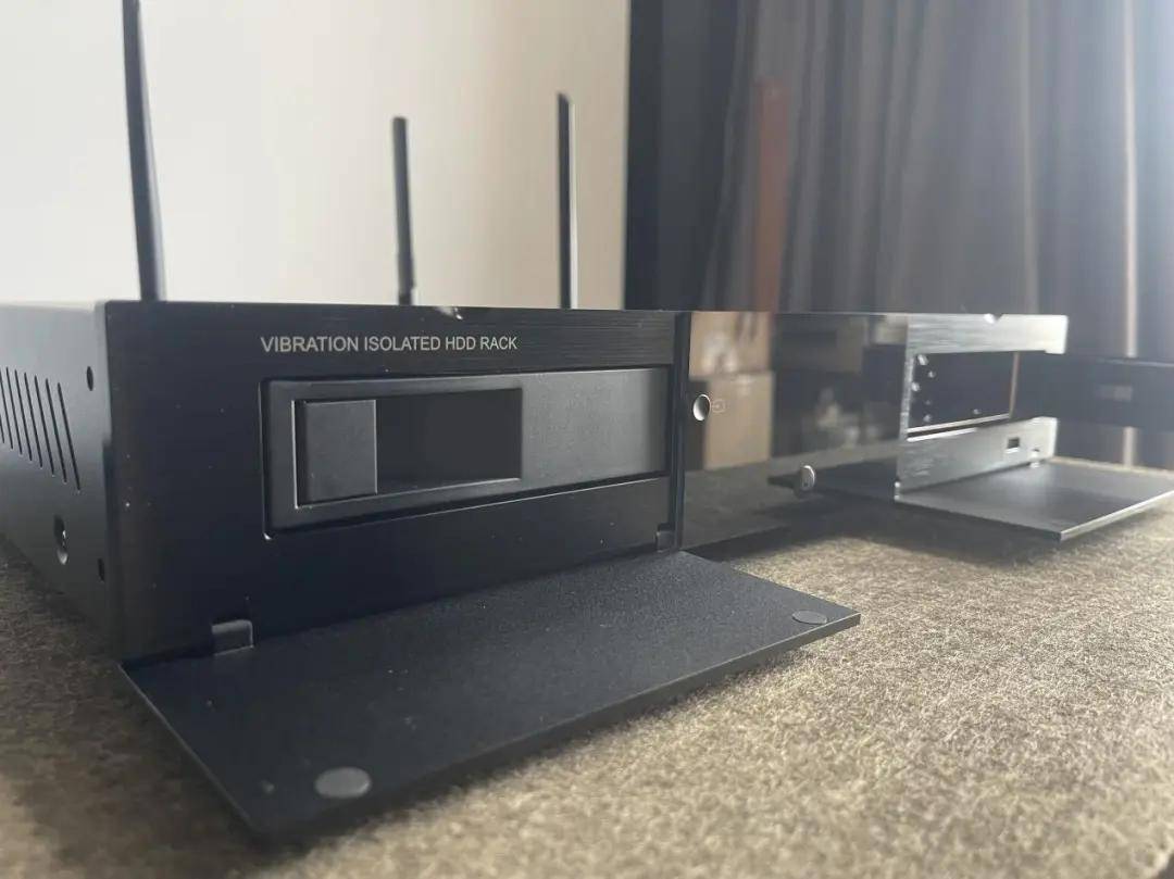 双核双系统的硬盘播放机你见过吗？杜恩Dune Duo Cinema 8K评测 