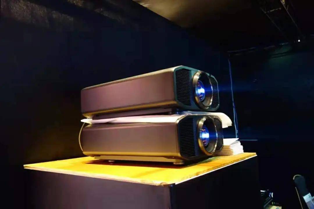 一台卖疯了的电视，最吸引人的卖点居然是…… 