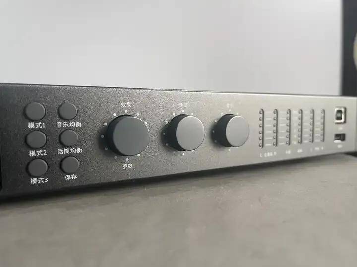 卡拉OK也HiFi？高清版中创T3效果器试用评测 
