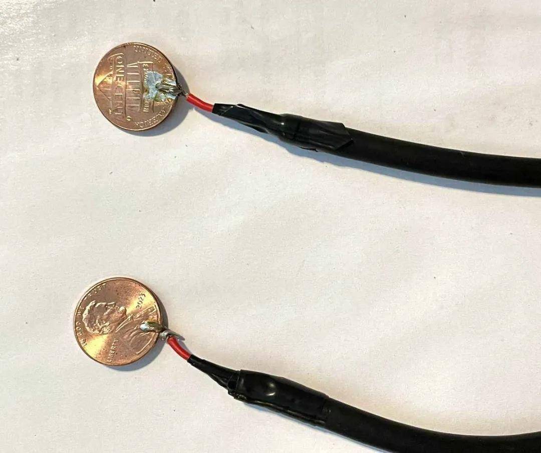 盲测挑战：发烧友听不出铜线、香蕉传输的音频信号？